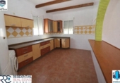 Chalet independiente con terreno en venta en la España, Gibraleón, ref: TR412767 foto
