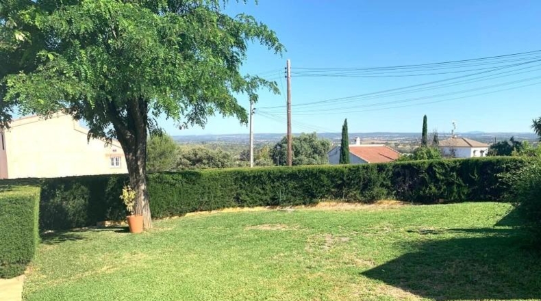 Sevilla - Castilblanco de los Arroyos - 644m2