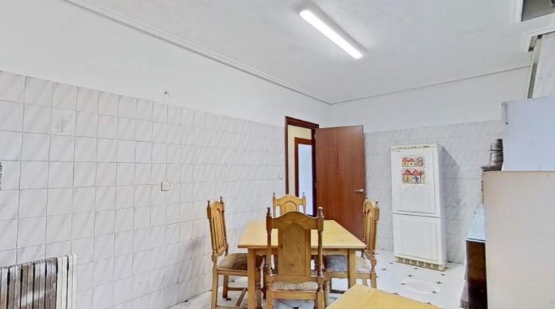 León - Сариегос-дель-Бернесга - 428m2