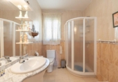 Chalet independiente con terreno en venta en la España, Cádiar, ref: TR401704 foto