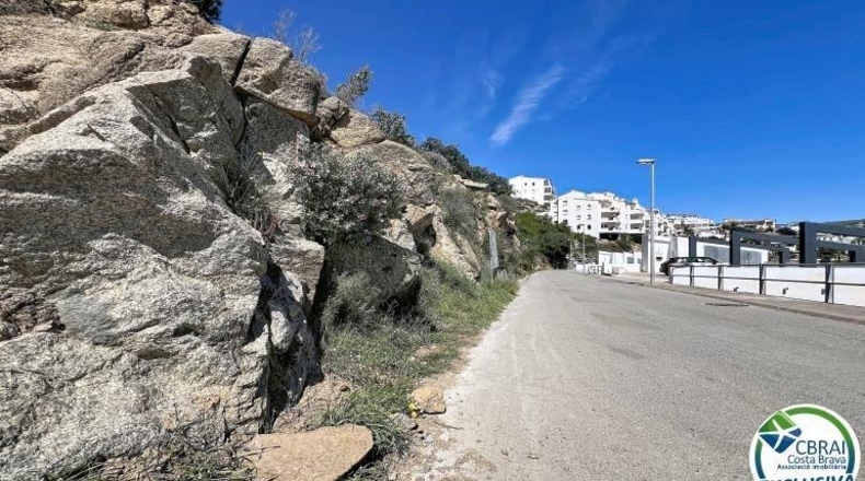 Gerona - Roses - 786m2