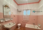 Дом с участком на продажу в городе Ubrique Фото