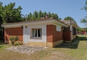 Отдельно стоящий дом с участком на продажу в городе Peral de Arlanza Фото