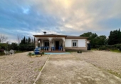 Chalet independiente con terreno en venta en la España, Encinarejo de Córdoba, ref: TR371979 foto