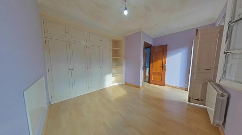 Cantàbria - Santa María de Cayón - 616m2