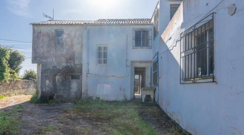 La Coruña - Sada - 1571m2