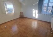 Chalet independiente con terreno en venta en la España, As Covas, ref: TR240795 foto