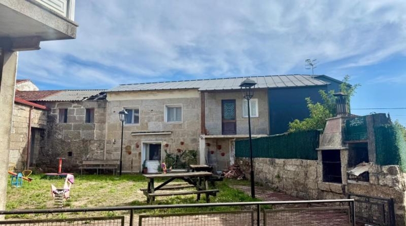 Orense - Carballino - 285m2