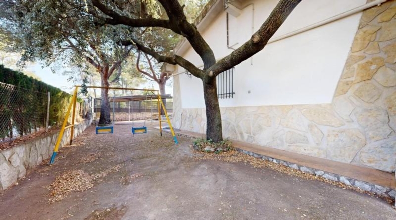 Valencia - Simat de la Valldigna - 1300m2