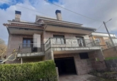 Chalet independiente con terreno en venta en la España, Carballino, ref: TR137902 foto