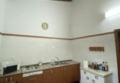 Отдельно стоящий дом с участком на продажу в городе Villalba del Alcor Фото
