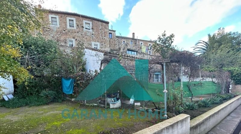 Tarragona - Caseres - 320m2