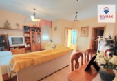 Chalet independiente con terreno en venta en la España, Benamaurel, ref: TR384591 foto