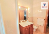Chalet independiente con terreno en venta en la España, Benamaurel, ref: TR384591 foto