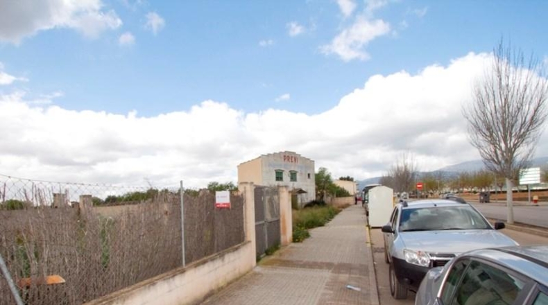 Valencia - la Pobla Llarga - 430m2