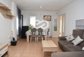 Almoguera 400&nbsp;m²