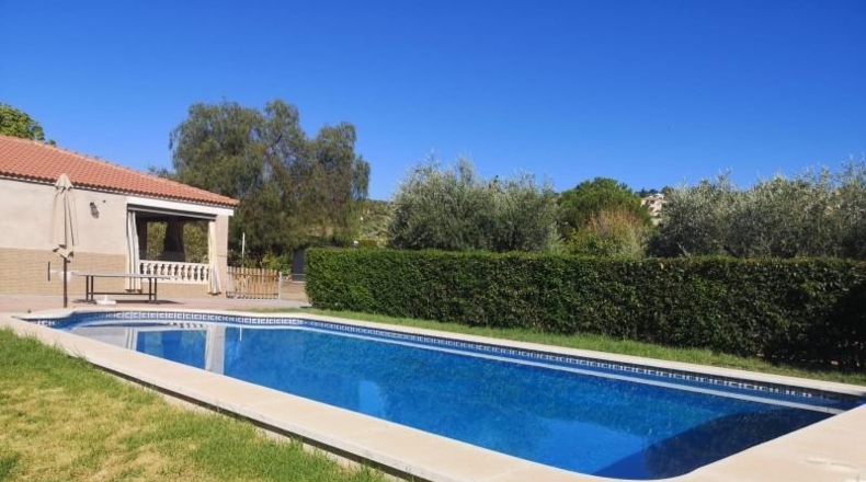 Córdoba - Almodóvar del Río - 3000m2