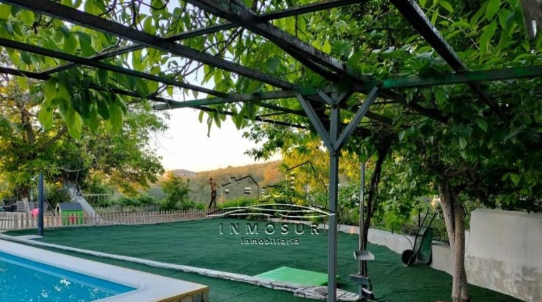 Córdoba - Lucena - 800m2