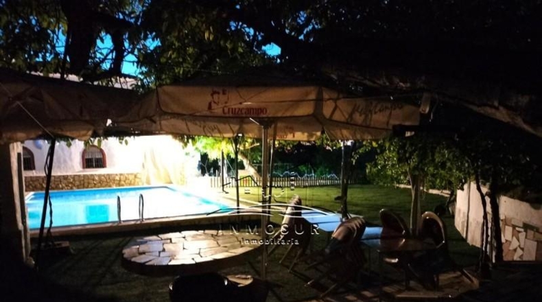 Córdoba - Lucena - 800m2