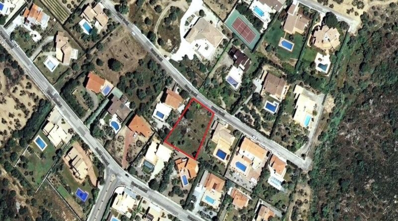 Gerona - Pau - 1200m2
