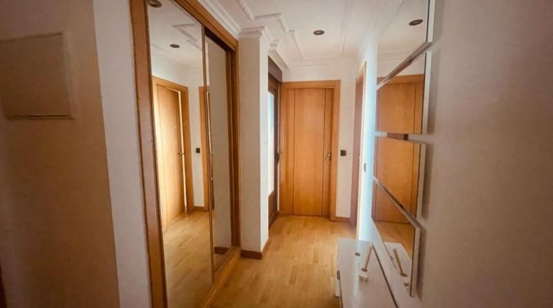 Леон - Понферрада - 300m2