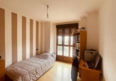 Xalet independent amb terreny en venda a la España, Ponferrada, ref.: TR387456 foto