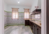 Дом с участком на продажу в городе Aznalcázar Фото
