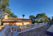 Chalet independiente con terreno en venta en la España, Xàtiva, ref: TR147790 foto
