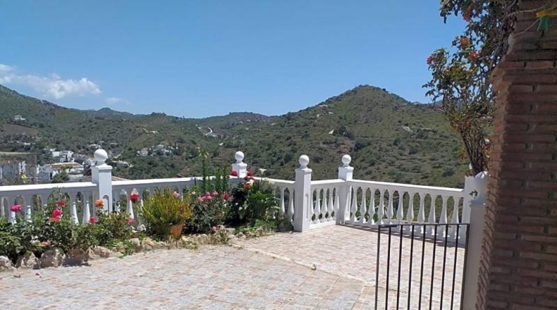 Málaga - Canillas de Aceituno - 1684m2