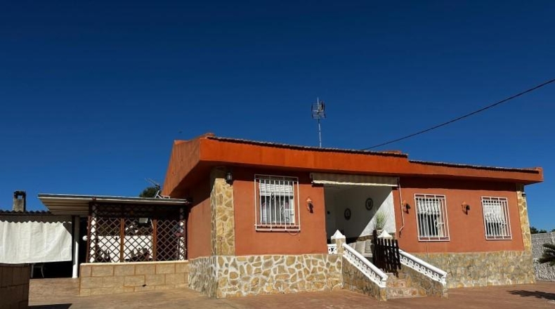 València - Villamarchante - 1048m2