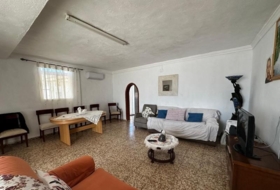 Villamarchante 1048&nbsp;m²