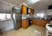 Chalet independiente con terreno en venta en la España, Villamarchante, ref: TR405225 foto