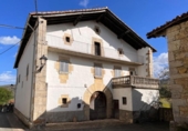 Chalet independiente con terreno en venta en la España, Etsain, ref: TR174688 foto