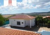 Chalet independiente con terreno en venta en la España, Don Álvaro, ref: TR139498 foto