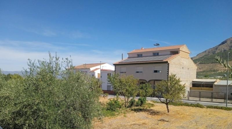 Granada - Zújar - 1750m2