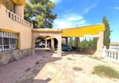 Detached villa with land for sale on España, Yecla, ref: TR335152 photo