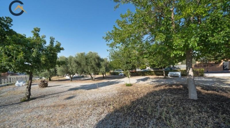 Granada - Dílar - 2000m2