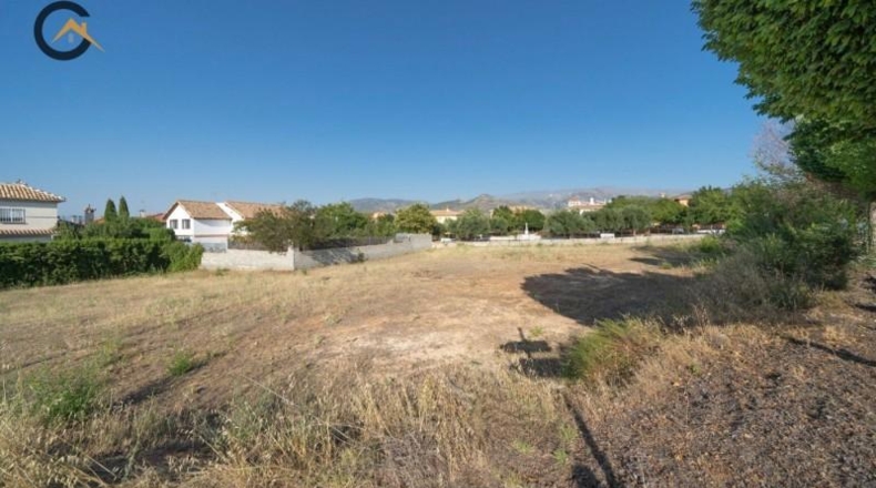Granada - Dílar - 2000m2