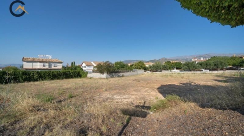 Granada - Dílar - 2000m2
