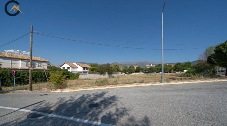 Granada - Dílar - 2000m2