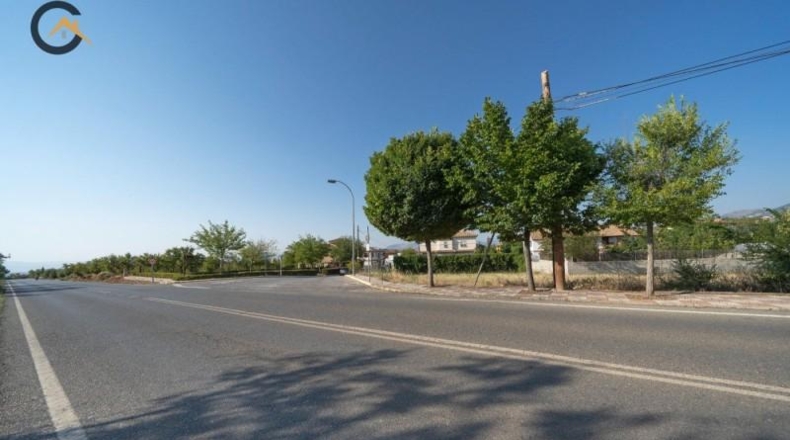 Granada - Dílar - 2000m2