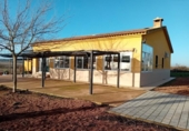 Chalet independiente con terreno en venta en la España, Carrión de Calatrava, ref: TR379833 foto