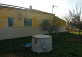 Chalet independiente con terreno en venta en la España, Carrión de Calatrava, ref: TR379833 foto
