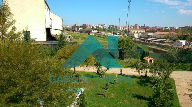 Caceres - Cáceres - 8500m2