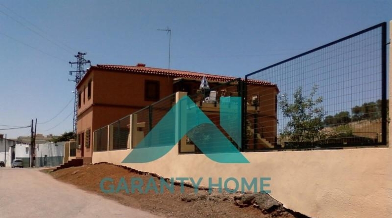 Caceres - Cáceres - 8500m2