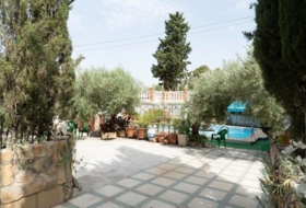 Jaén 2298&nbsp;m²