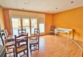 Casa de pueblo en venta en la España, Olot, ref: TR367367 foto