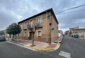 Ribaforada 800&nbsp;м²