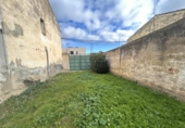 Chalet independiente con terreno en venta en la España, Ribaforada, ref: TR218019 foto
