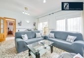 Chalet independiente con terreno en venta en la España, Maçanet de la Selva, ref: TR382878 foto